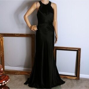 Lavender‎ Label Vera Wang Gown satin dress sequin